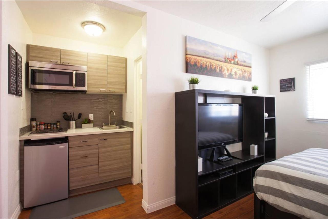 Hollywood Deluxe Suites Los Angeles Eksteriør bilde